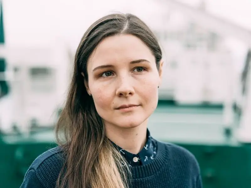 Woman outdoors representing high FSH levels and fertility